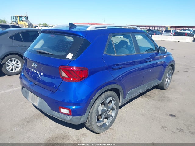 Hyundai Venue Sel 2022 KMHRC8A38NU195542 Image 4
