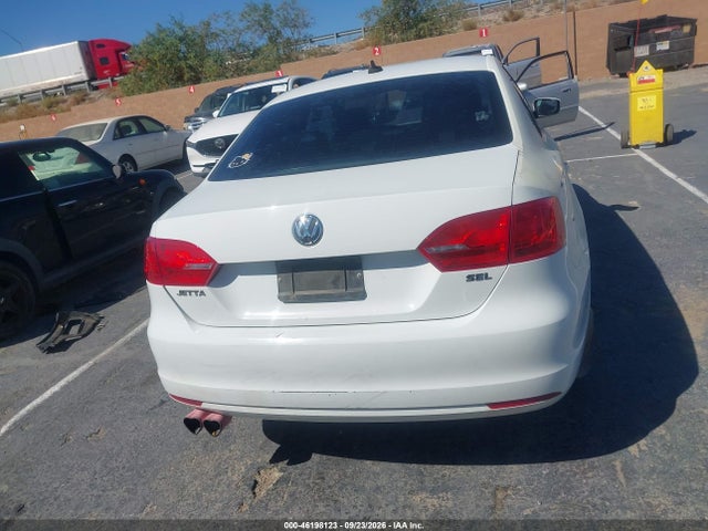 2014 Volkswagen Jetta 1.8t Sel მანქანა იყიდება აუქციონზე, vin: 3VWL17AJ6EM408644, აუქციონის ნომერი: 46198123