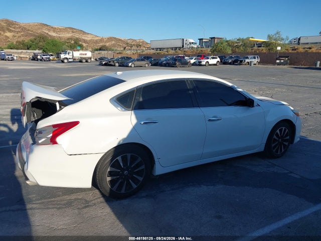 1N4AL3AP2JC266232 Nissan Altima 2.5 Sv