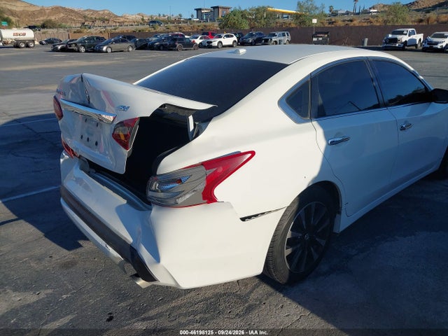 1N4AL3AP2JC266232 Nissan Altima 2.5 Sv