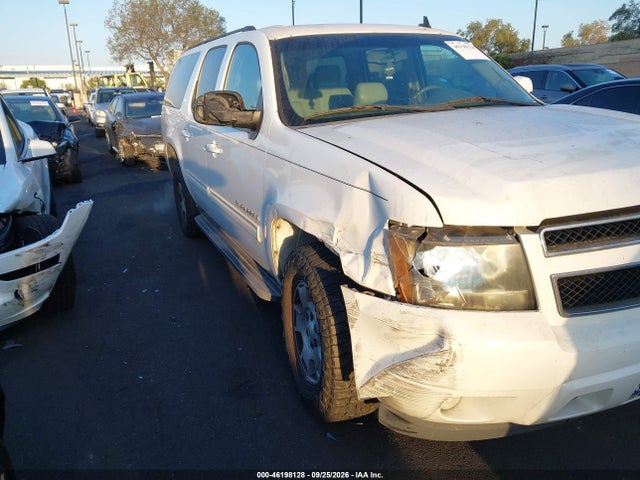 46198128 :رقم المزاد ، 1GNSKJE30BR222863 vin ، 2011 Chevrolet Suburban Lt مزاد بيع