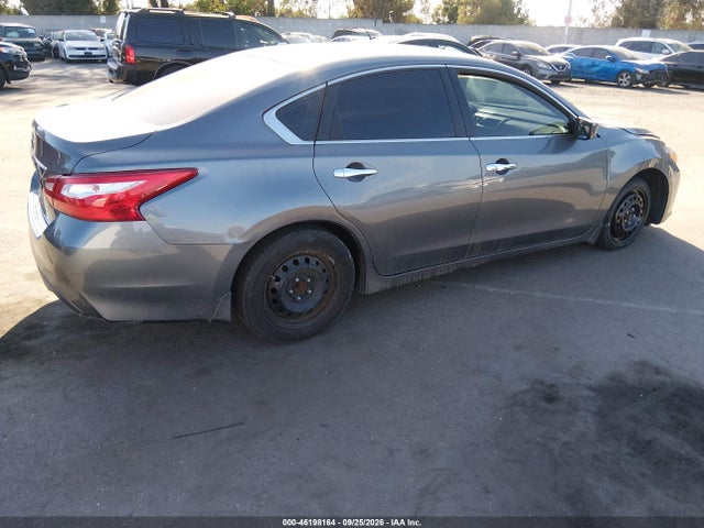 Nissan Altima 2.5 S 2016 1N4AL3AP3GC190545 Image 4