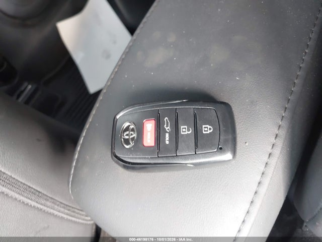 Продажа на аукционе авто 2025 Toyota Corolla Cross Hybrid Xse, vin: 7MUFBABG8SV065754, номер лота: 46198176