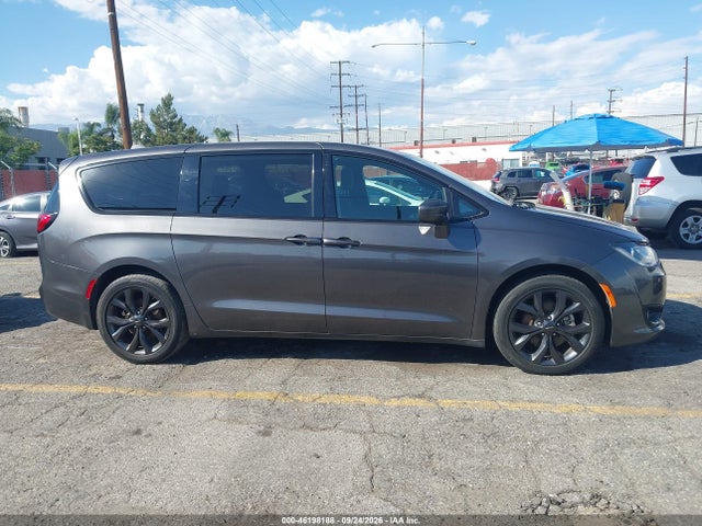 Aukcja sprzedaży 2018 Chrysler Pacifica Touring Plus, vin: 2C4RC1FG2JR287440, numer aukcji: 46198188