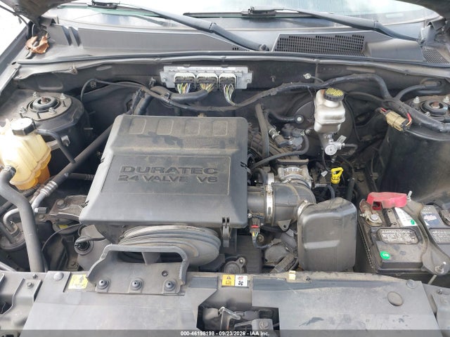 46198198 :رقم المزاد ، 1FMCU9DG6BKA08975 vin ، 2011 Ford Escape Xlt مزاد بيع