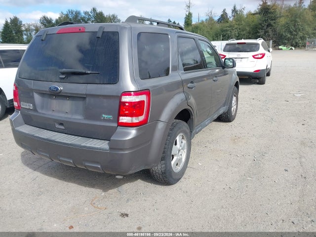 46198198 :رقم المزاد ، 1FMCU9DG6BKA08975 vin ، 2011 Ford Escape Xlt مزاد بيع