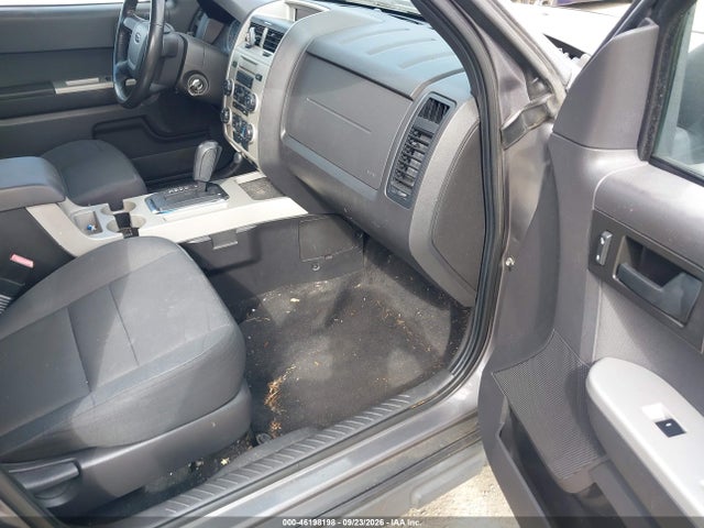 46198198 :رقم المزاد ، 1FMCU9DG6BKA08975 vin ، 2011 Ford Escape Xlt مزاد بيع