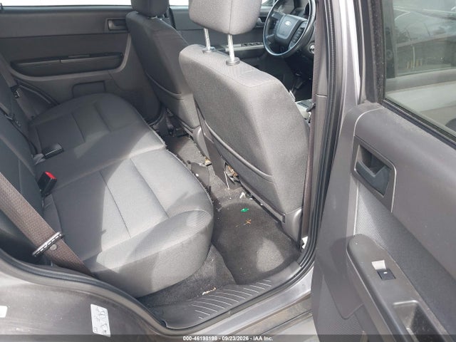 46198198 :رقم المزاد ، 1FMCU9DG6BKA08975 vin ، 2011 Ford Escape Xlt مزاد بيع