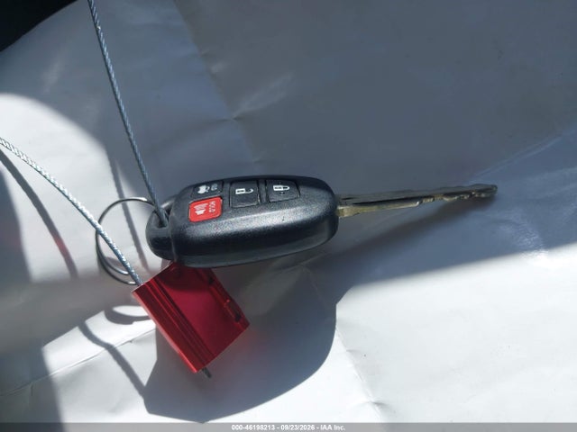 Продажа на аукционе авто 2016 Toyota Corolla Le, vin: 5YFBURHE9GP409244, номер лота: 46198213