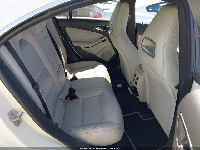 Mercedes-Benz CLA 250 2018 WDDSJ4EB4JN587482 Image 8