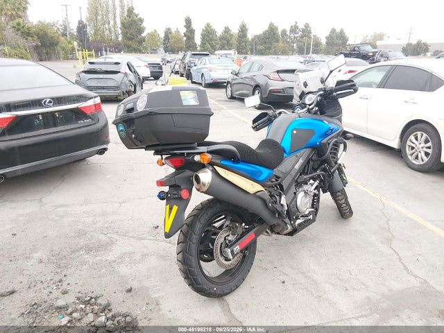 46198218 :رقم المزاد ، JS1VP56A7F2100280 vin ، 2015 Suzuki Dl650 A مزاد بيع