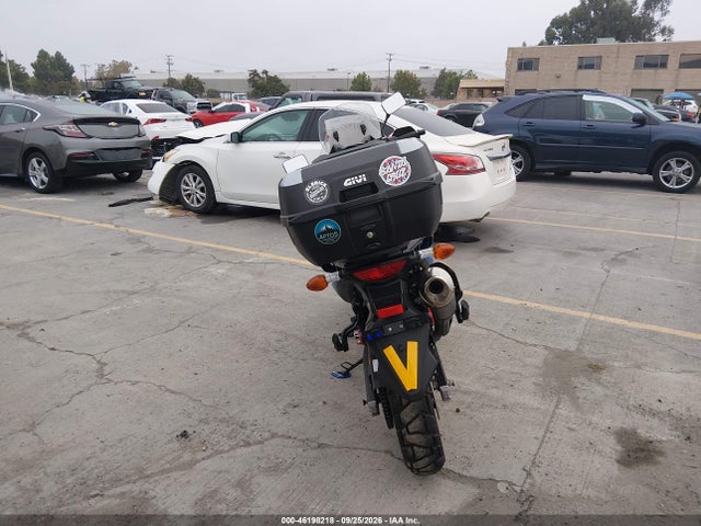 46198218 :رقم المزاد ، JS1VP56A7F2100280 vin ، 2015 Suzuki Dl650 A مزاد بيع