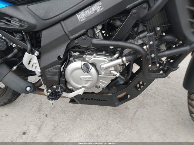 46198218 :رقم المزاد ، JS1VP56A7F2100280 vin ، 2015 Suzuki Dl650 A مزاد بيع