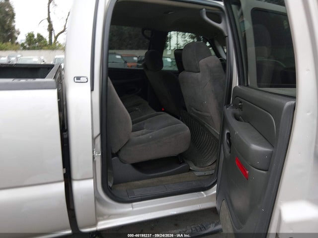 Продаж на аукціоні авто 2005 Chevrolet Silverado 2500hd Ls, vin: 1GCHC23245F865514, номер лоту: 46198237
