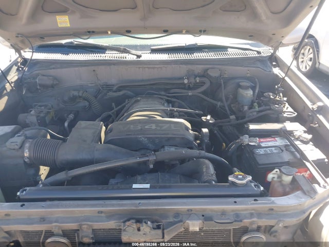 46198266 :رقم المزاد ، 5TBRT381XYS030637 vin ، 2000 Toyota Tundra Limited مزاد بيع