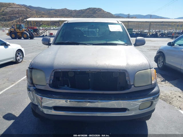 46198266 :رقم المزاد ، 5TBRT381XYS030637 vin ، 2000 Toyota Tundra Limited مزاد بيع