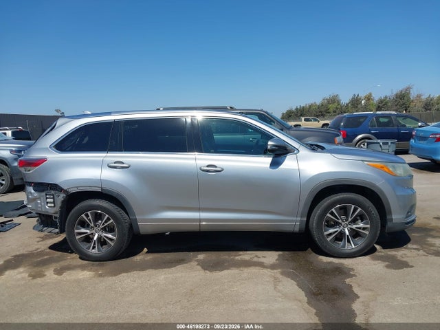 Продажа на аукционе авто 2016 Toyota Highlander Xle, vin: 5TDKKRFH1GS506271, номер лота: 46198273