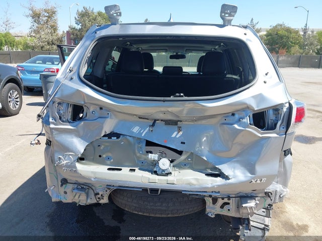 Продажа на аукционе авто 2016 Toyota Highlander Xle, vin: 5TDKKRFH1GS506271, номер лота: 46198273