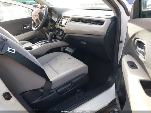 3CZRU6H34NM723832 Honda Hr-v Awd Lx