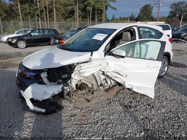 3CZRU6H34NM723832 Honda Hr-v Awd Lx