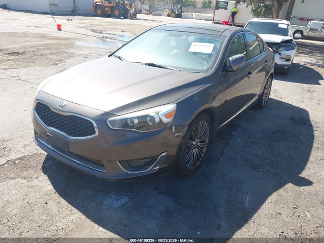 KIA Cadenza Limited 2014 KNALN4D78E5164634 Image 2