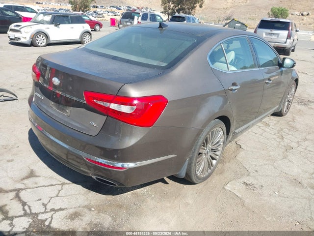 KIA Cadenza Limited 2014 KNALN4D78E5164634 Image 4