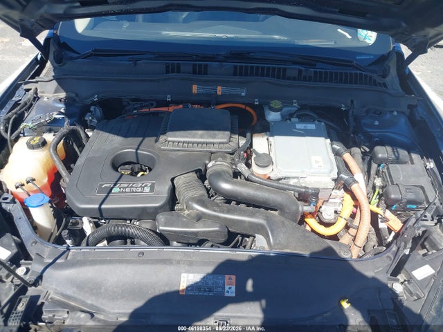 Ford Fusion Energi Titanium 2019 3FA6P0SUXKR176164 Image 10