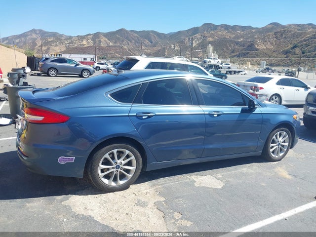 Ford Fusion Energi Titanium 2019 3FA6P0SUXKR176164 Image 13