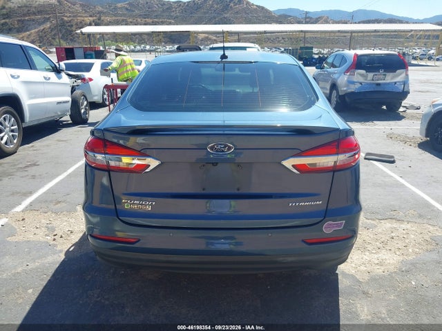 Ford Fusion Energi Titanium 2019 3FA6P0SUXKR176164 Image 16