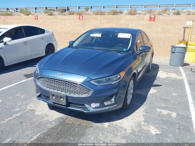 Ford Fusion Energi Titanium 2019 3FA6P0SUXKR176164 Image 2