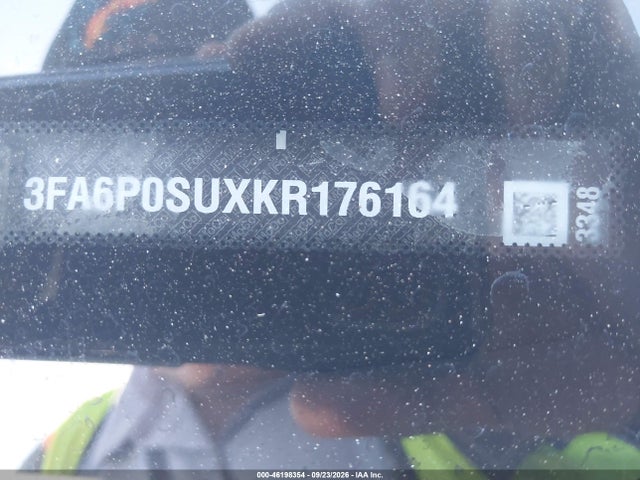 Ford Fusion Energi Titanium 2019 3FA6P0SUXKR176164 Image 9