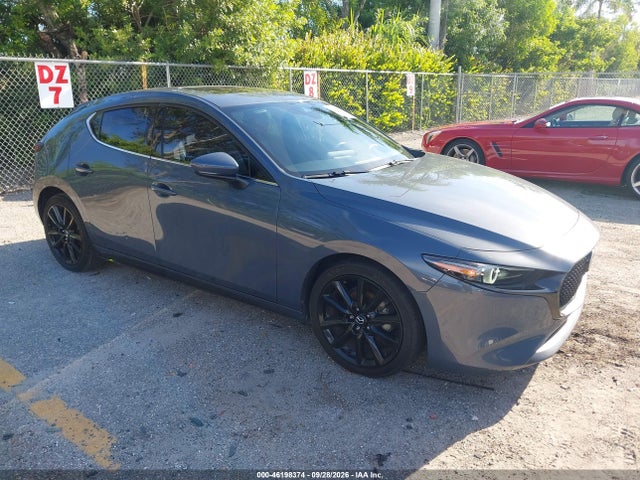 Продаж на аукціоні авто 2021 Mazda Paquete De Escotilla Mazda3 Premium, vin: JM1BPAML2M1326610, номер лоту: 46198374