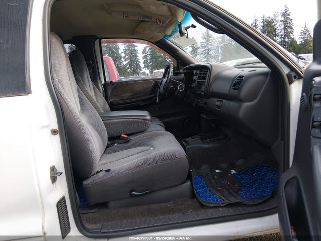 46198391 :رقم المزاد ، 1B7GG22Y6XS317322 vin ، 1999 Dodge Dakota Slt/sport مزاد بيع