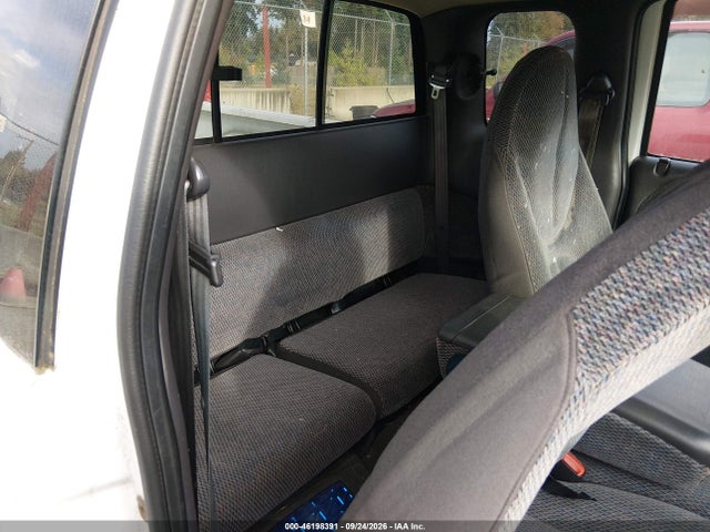 46198391 :رقم المزاد ، 1B7GG22Y6XS317322 vin ، 1999 Dodge Dakota Slt/sport مزاد بيع