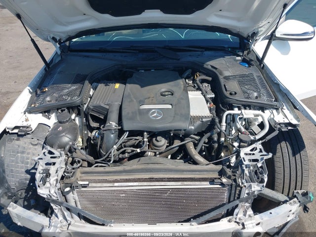 55SWF4JB4JU273332 Mercedes-Benz C 300