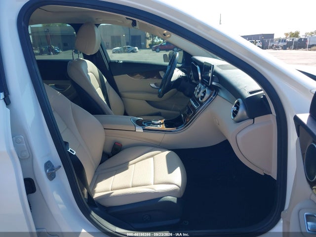 55SWF4JB4JU273332 Mercedes-Benz C 300