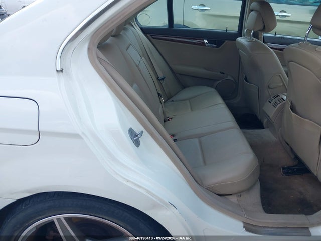 2011 Mercedes-benz C-class C 300 Luxury/c 300 Sport მანქანა იყიდება აუქციონზე, vin: WDDGF5EB2BF633254, აუქციონის ნომერი: 46198410