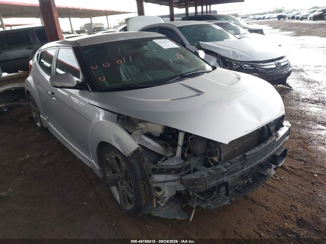 2015 Hyundai Veloster Turbo მანქანა იყიდება აუქციონზე, vin: KMHTC6AE3FU238603, აუქციონის ნომერი: 46198415