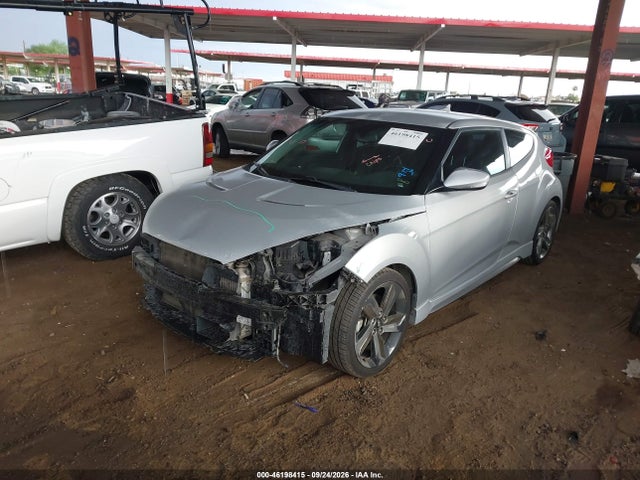 2015 Hyundai Veloster Turbo მანქანა იყიდება აუქციონზე, vin: KMHTC6AE3FU238603, აუქციონის ნომერი: 46198415
