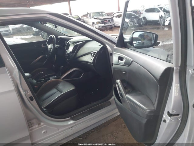 2015 Hyundai Veloster Turbo მანქანა იყიდება აუქციონზე, vin: KMHTC6AE3FU238603, აუქციონის ნომერი: 46198415