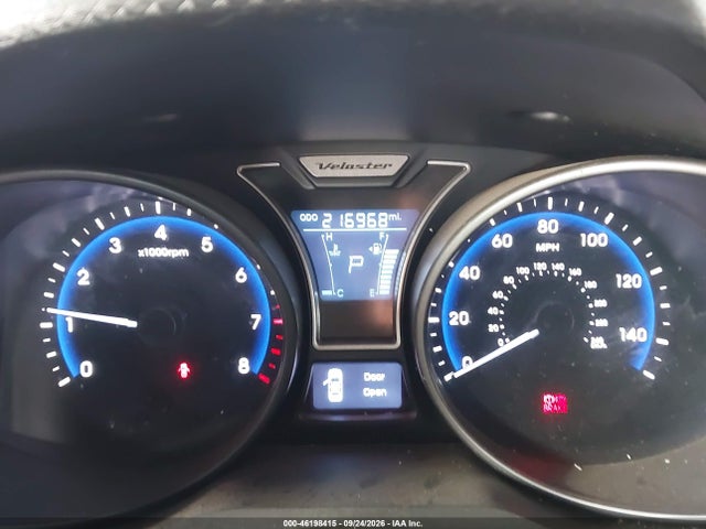 2015 Hyundai Veloster Turbo მანქანა იყიდება აუქციონზე, vin: KMHTC6AE3FU238603, აუქციონის ნომერი: 46198415