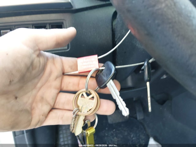 46198422 :رقم المزاد ، 5Y2SL67807Z406977 vin ، 2007 Pontiac Vibe مزاد بيع