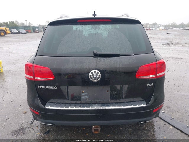 2014 Volkswagen Touareg Lux მანქანა იყიდება აუქციონზე, vin: WVGEP9BP8ED005300, აუქციონის ნომერი: 46198440