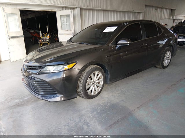 Продаж на аукціоні авто 2019 Toyota Camry Le, vin: 4T1B11HK7KU697367, номер лоту: 46198446