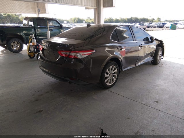 Продаж на аукціоні авто 2019 Toyota Camry Le, vin: 4T1B11HK7KU697367, номер лоту: 46198446