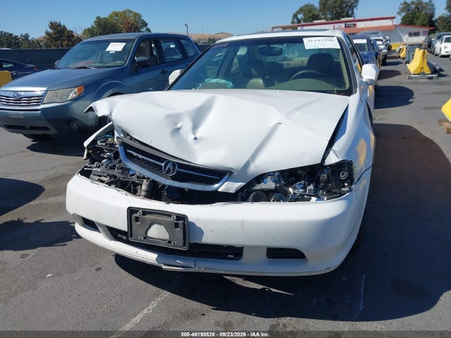 Продажа на аукционе авто 2000 Acura Tl 3.2 W/navigation System (a5), vin: 19UUA5677YA008068, номер лота: 46198528