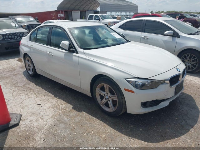 46198574 :رقم المزاد ، WBA3C1C54DF435881 vin ، 2013 Bmw 3 Series 328i مزاد بيع