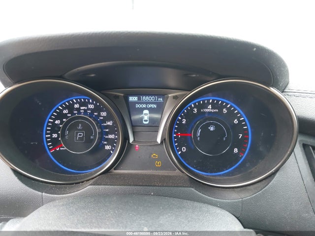 2013 Hyundai Genesis 3.8 Track მანქანა იყიდება აუქციონზე, vin: KMHHU6KJ6DU107659, აუქციონის ნომერი: 46198595