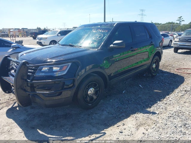 2017 Ford Utility Police Interceptor მანქანა იყიდება აუქციონზე, vin: 1FM5K8AR3HGB08025, აუქციონის ნომერი: 46198617