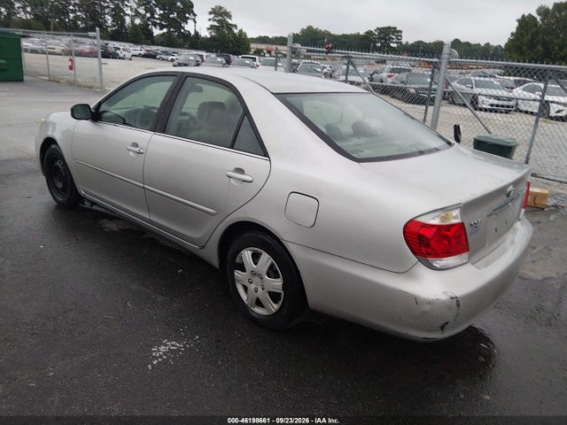46198661 :رقم المزاد ، 4T1BE32KX5U033710 vin ، 2005 Toyota Camry Std مزاد بيع